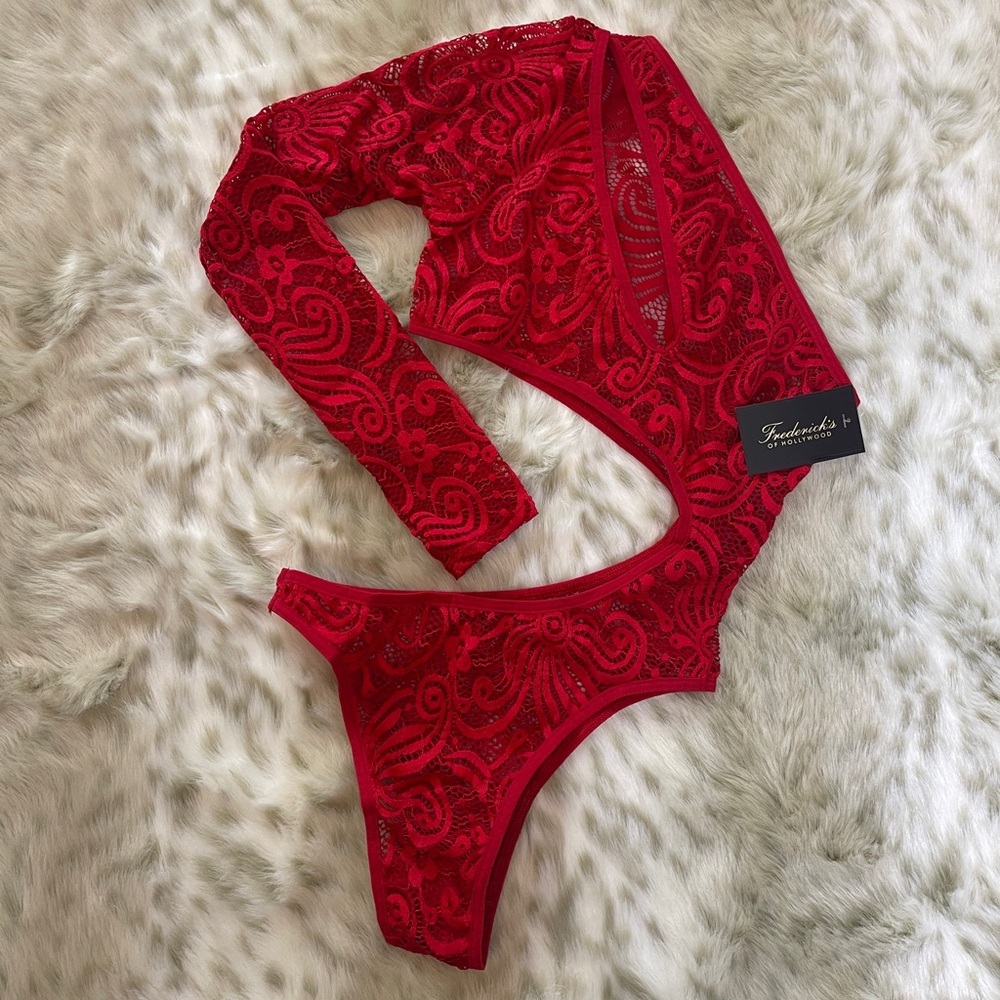 Fredericks of Hollywood Kerry Asymmetrical Lace Bodysuit - Picture 4 of 7